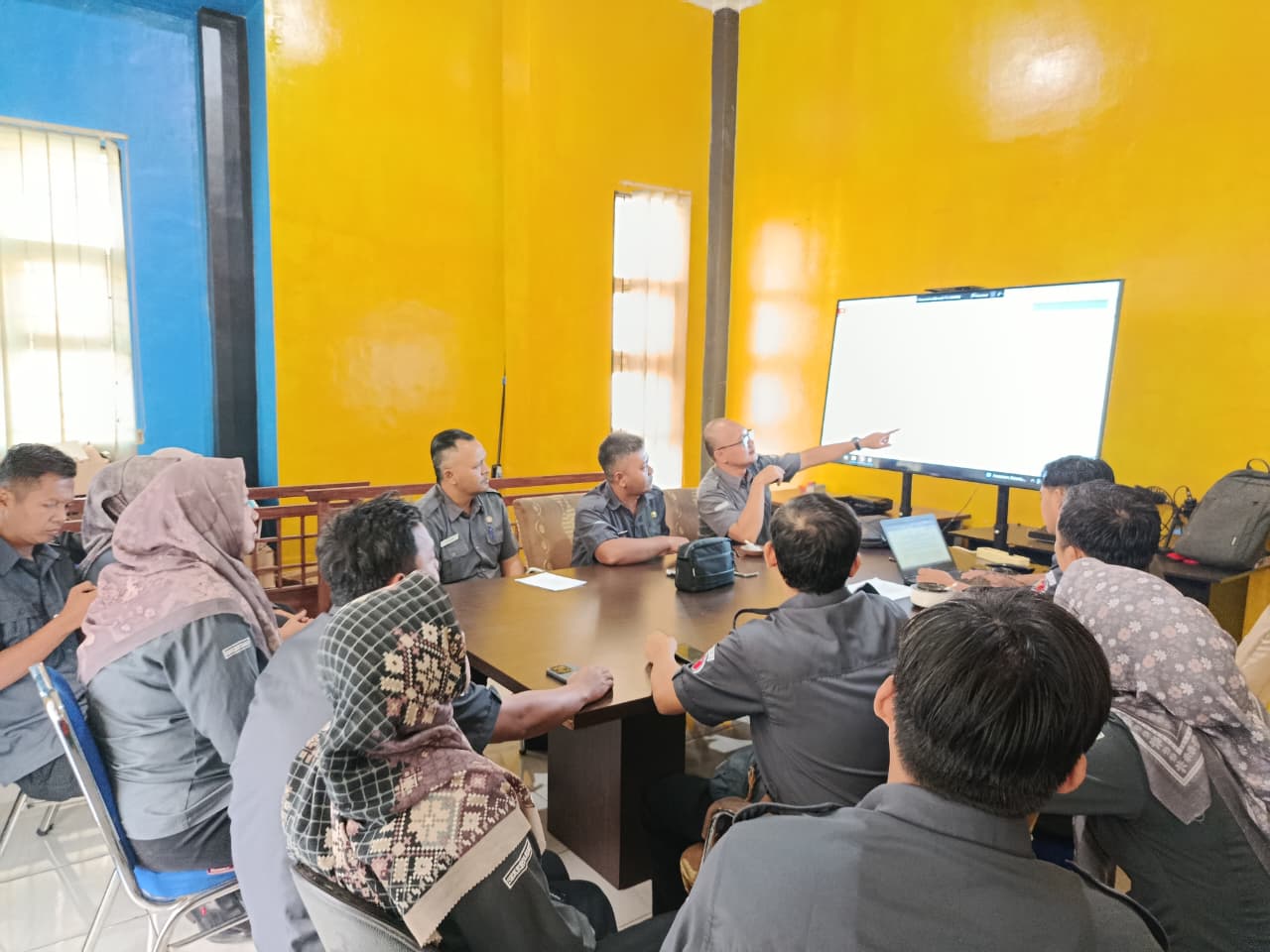 Bawaslu Kota Banjar Perkuat Pengawasan Data Pemilih melalui Kajian Rutin dan Uji Petik PDPB Triwulan II, (8/6/2026)