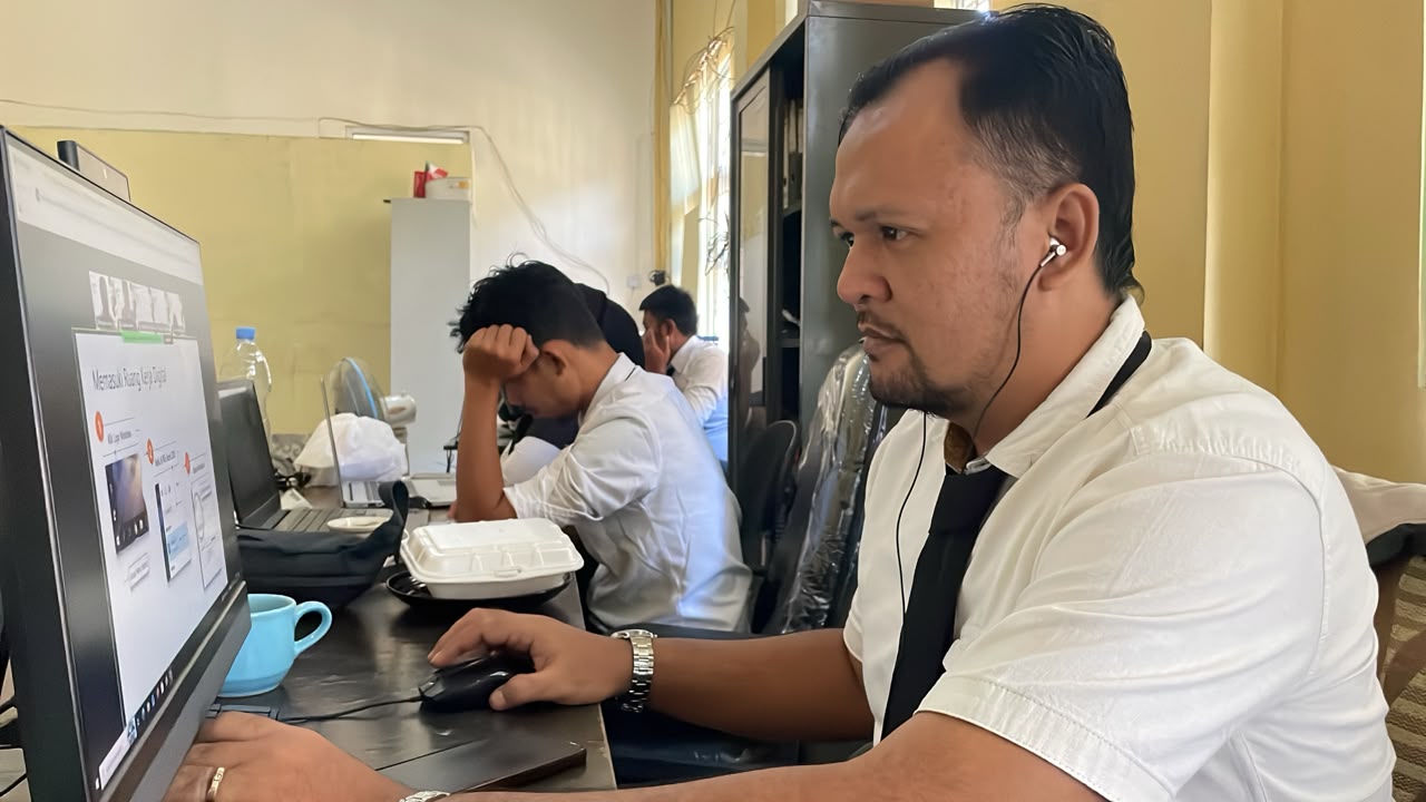 Staf PPPK Kota Banjar Mengikuti Kick Off Orientasi PPPK Sekretariat Bawaslu se Jawa Barat Pada Gelombang 1 (8/07/2026)