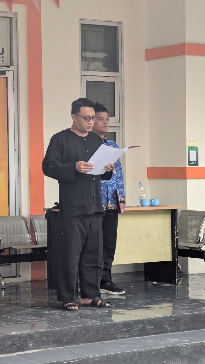 Kordiv PPPS Bawaslu Kota Banjar, Solehan Saat Memberikan Amanat Upacara PEringatan HUT Ke 81 RI (17/08/2026)