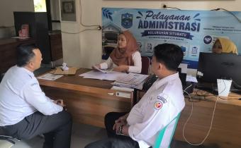 Staf Bawaslu Kota Banjar saat melaksanakan giat uji petik di Kelurahan Situbatu (29/07/2026)